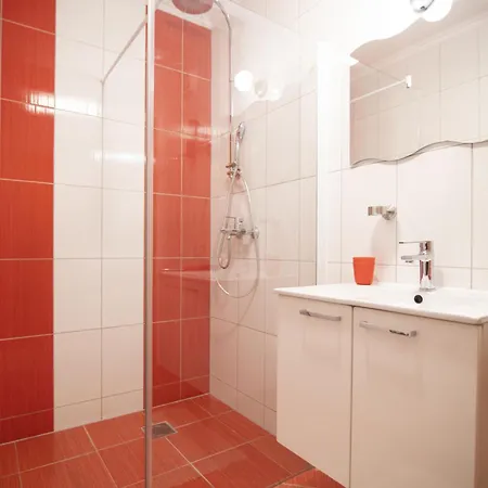 Apartment Apartment Anda-4 By Interhome