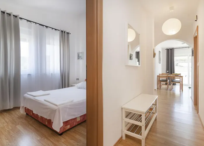 Apartmán Anda-4 By Interhome Trogir