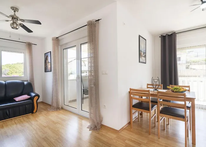 Anda-4 By Interhome Apartmán *